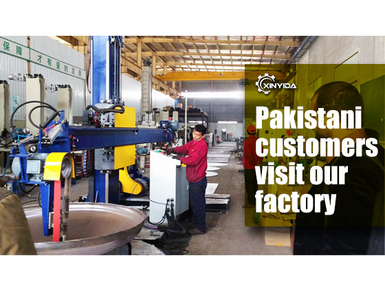 Pakistani customers visit our factory